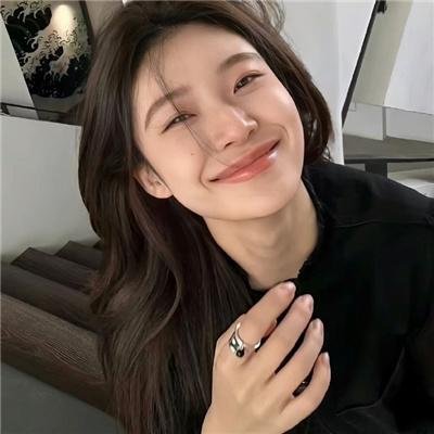 女皇陵下的风流娘们